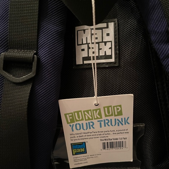 MadPax “Wild Blue Yonder” Backpack NWT - Picture 8 of 12